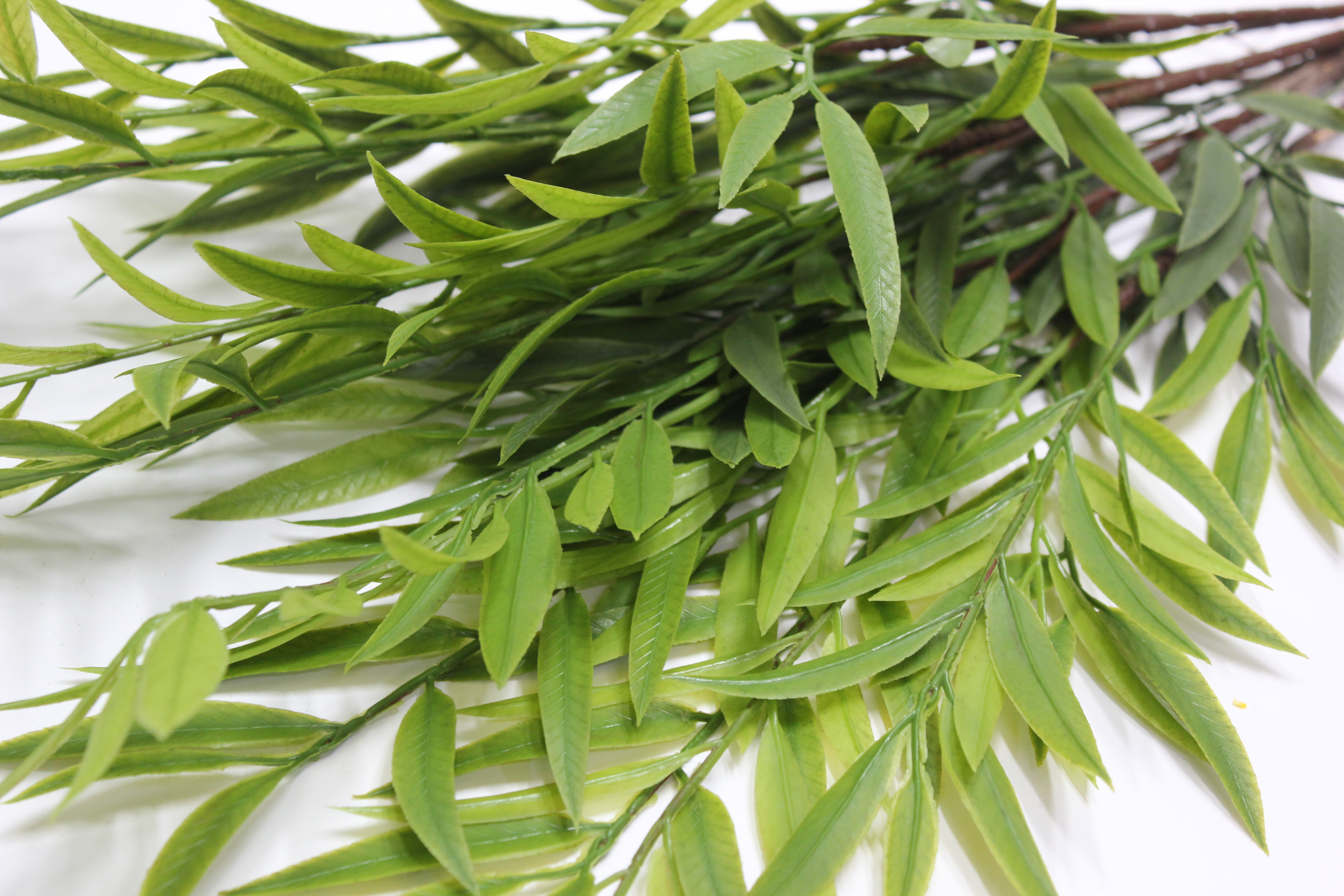 버들잎부쉬 조화